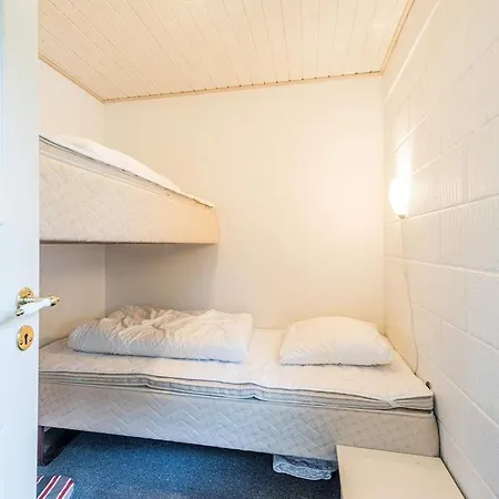 6 Person In * Nørre Nebel